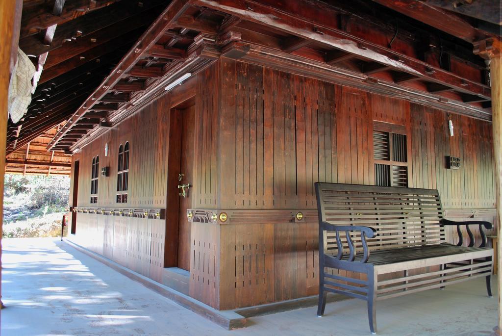 Nature Castle -Traditional Villa,Vattavada Kottakamboor Buitenkant foto